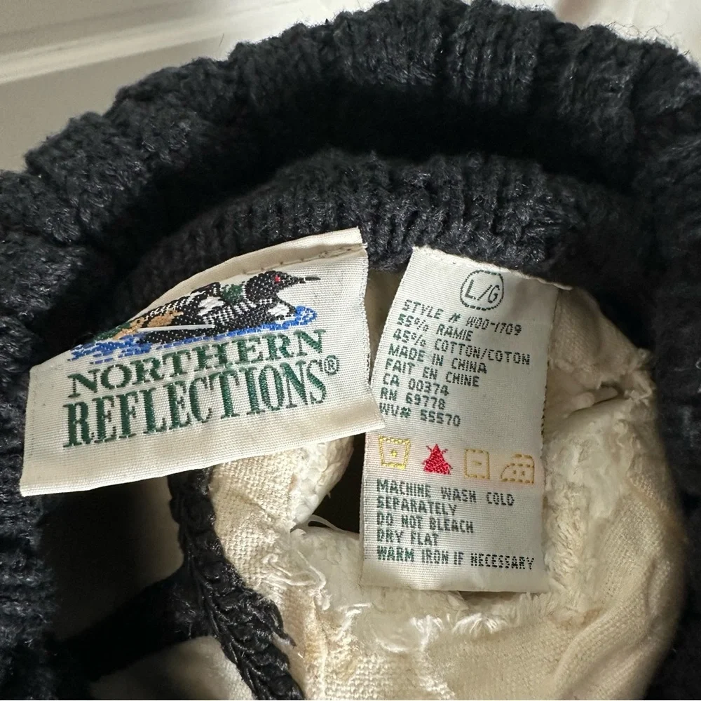 Northern Reflections‎ Vintage Black Turtleneck Sweater White Nordic Embroidered - Picture 13 of 16